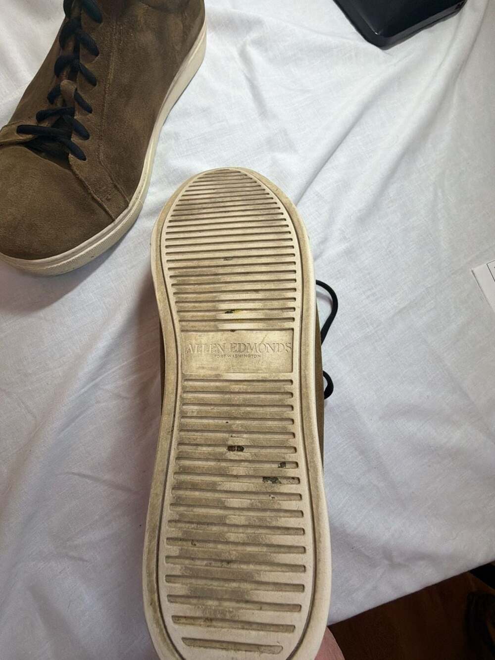 Allen Edmonds Suede Leather Sneakers Olive Green Size 14 - Picture 3 of 5
